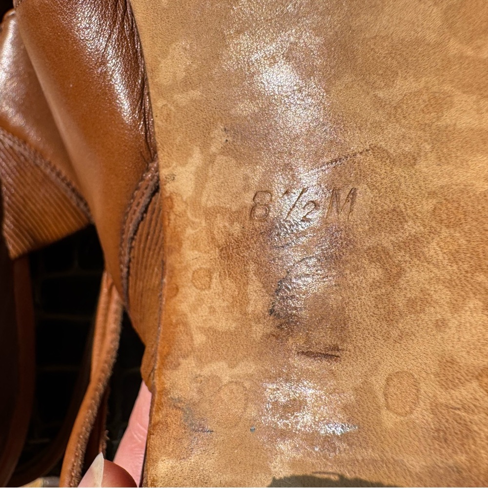 Enzo Angiolini chestnut Leather Sandals with back strap. - Picture 11 of 16
